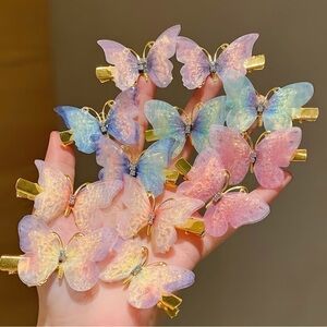 ARATTA SILENT JOURNEY SET OF 2 BUTTERFLY HAIR BARRETTES